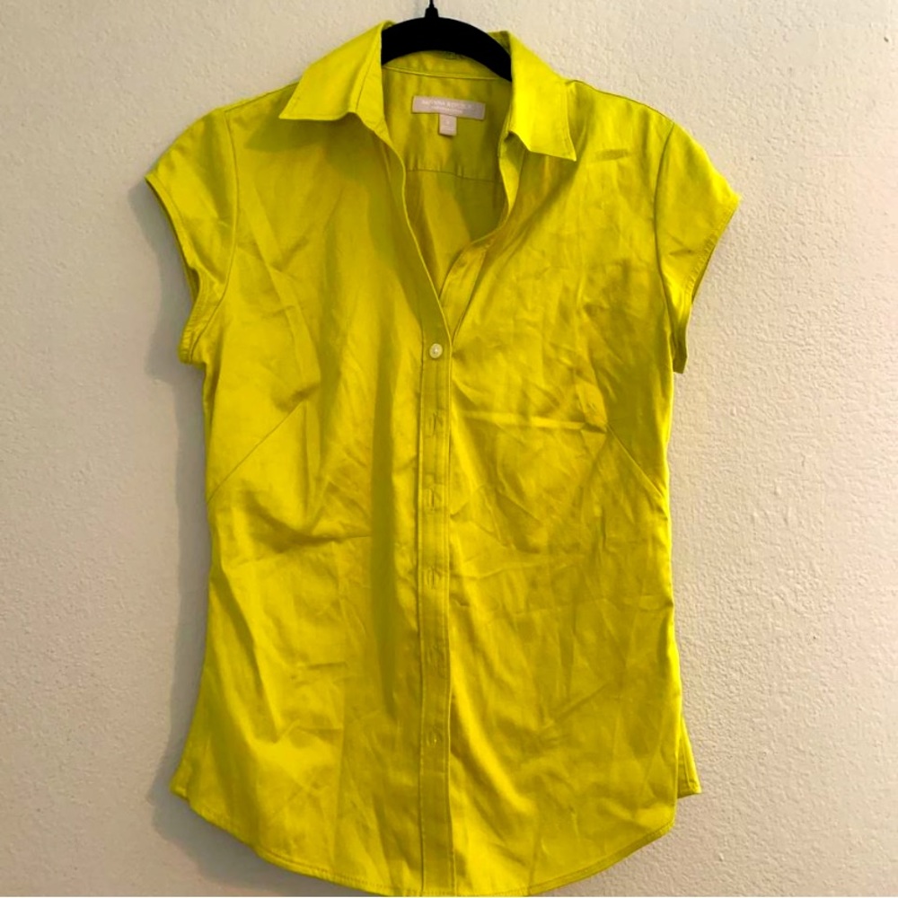 Vintage 2000’s micro sleeve button up.
